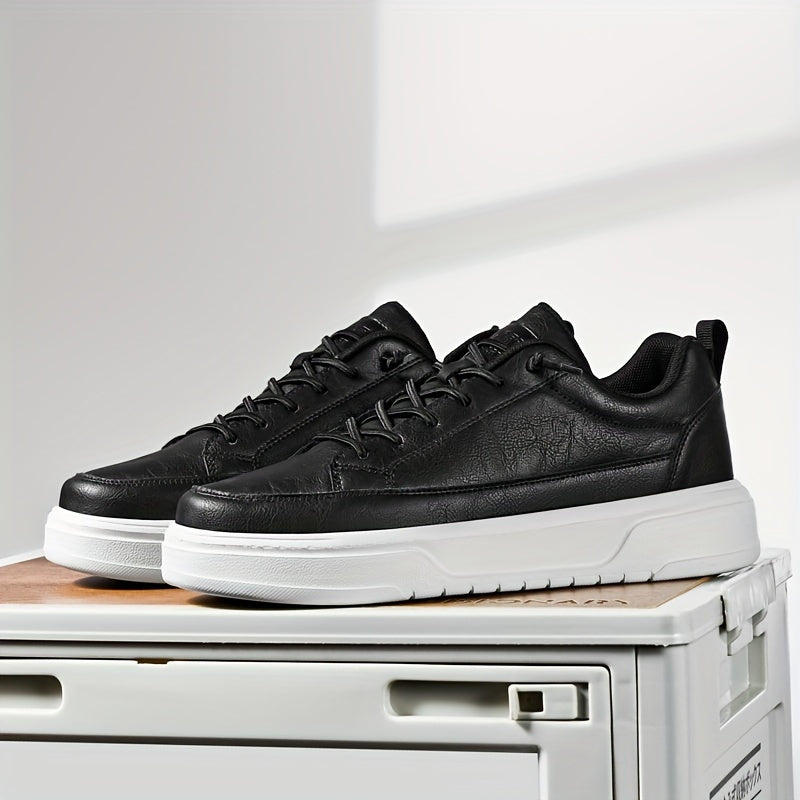 Baskets homme à lacets bout fermé - Noir et blanc