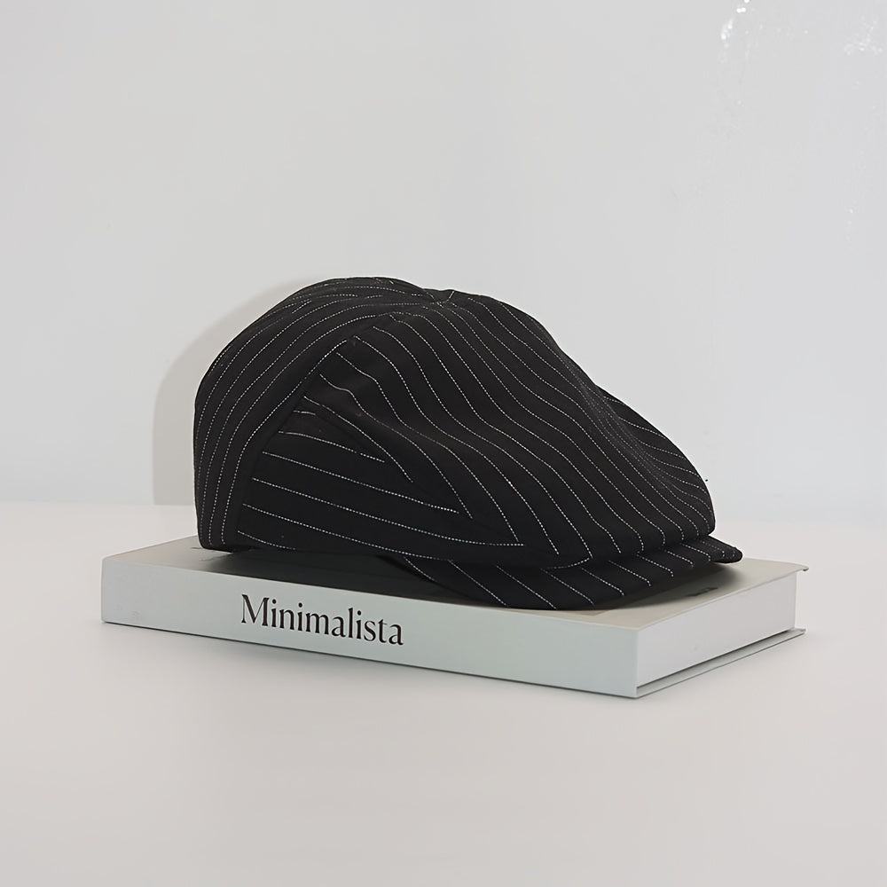 Casquette plate homme à rayures fines - Noir