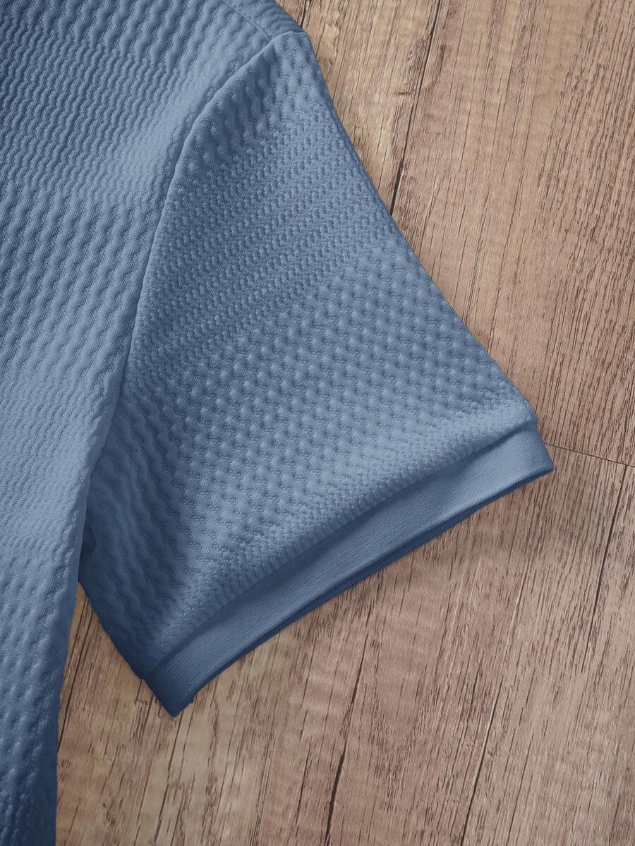 Ensemble de polo texturé pour homme et shorts - image 9