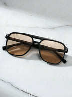 Lunettes de soleil homme à pont clé - image 8