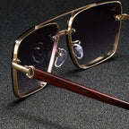Lunettes de soleil homme géométriques - image 2