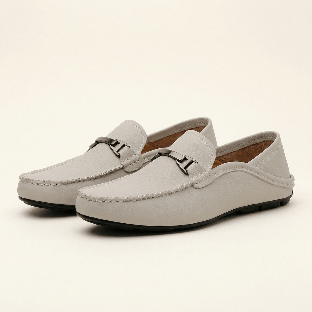Mocassin à Ornement Métallique en Cuir Lisse - image 2