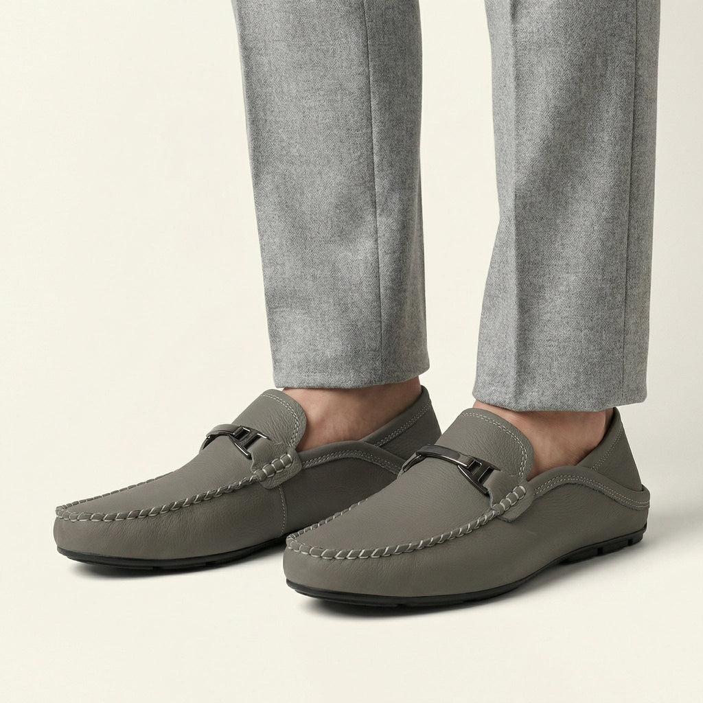 Mocassin à Ornement Métallique en Cuir Lisse - image 9