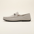 Mocassin à Ornement Métallique en Cuir Lisse - Beige