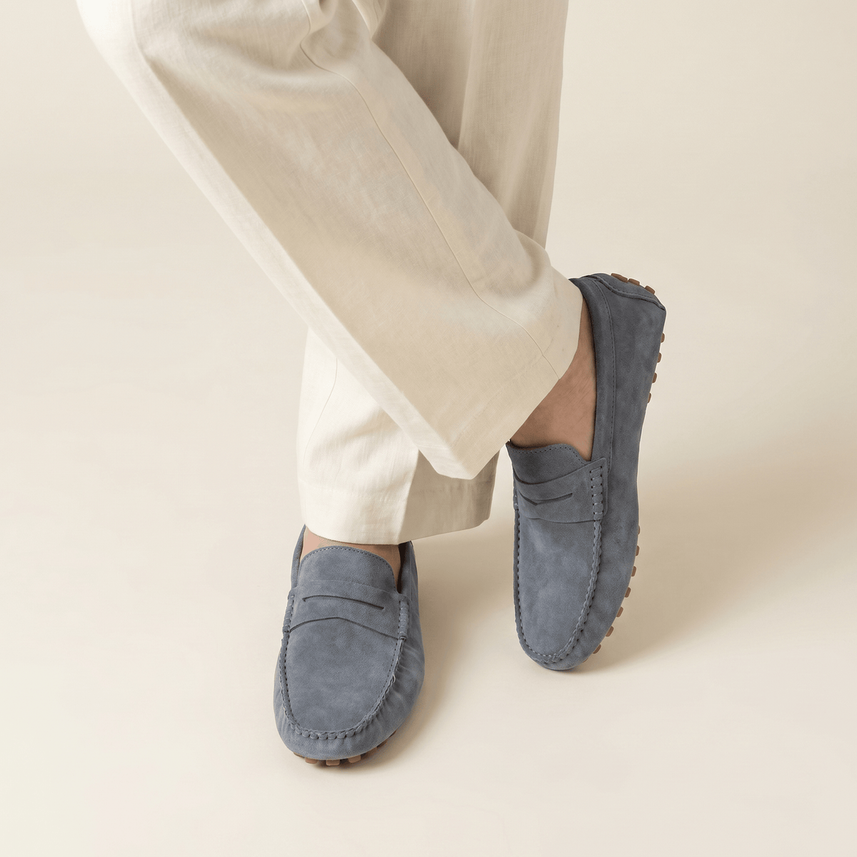Mocassin à Picots en Daim - image 9