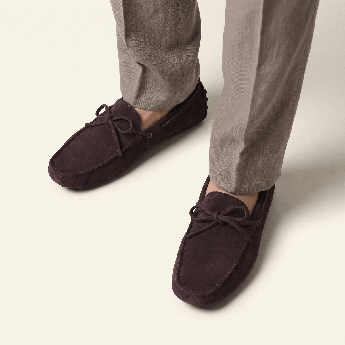 Mocassin à Picots en Daim avec Lacets Décoratifs - image 19