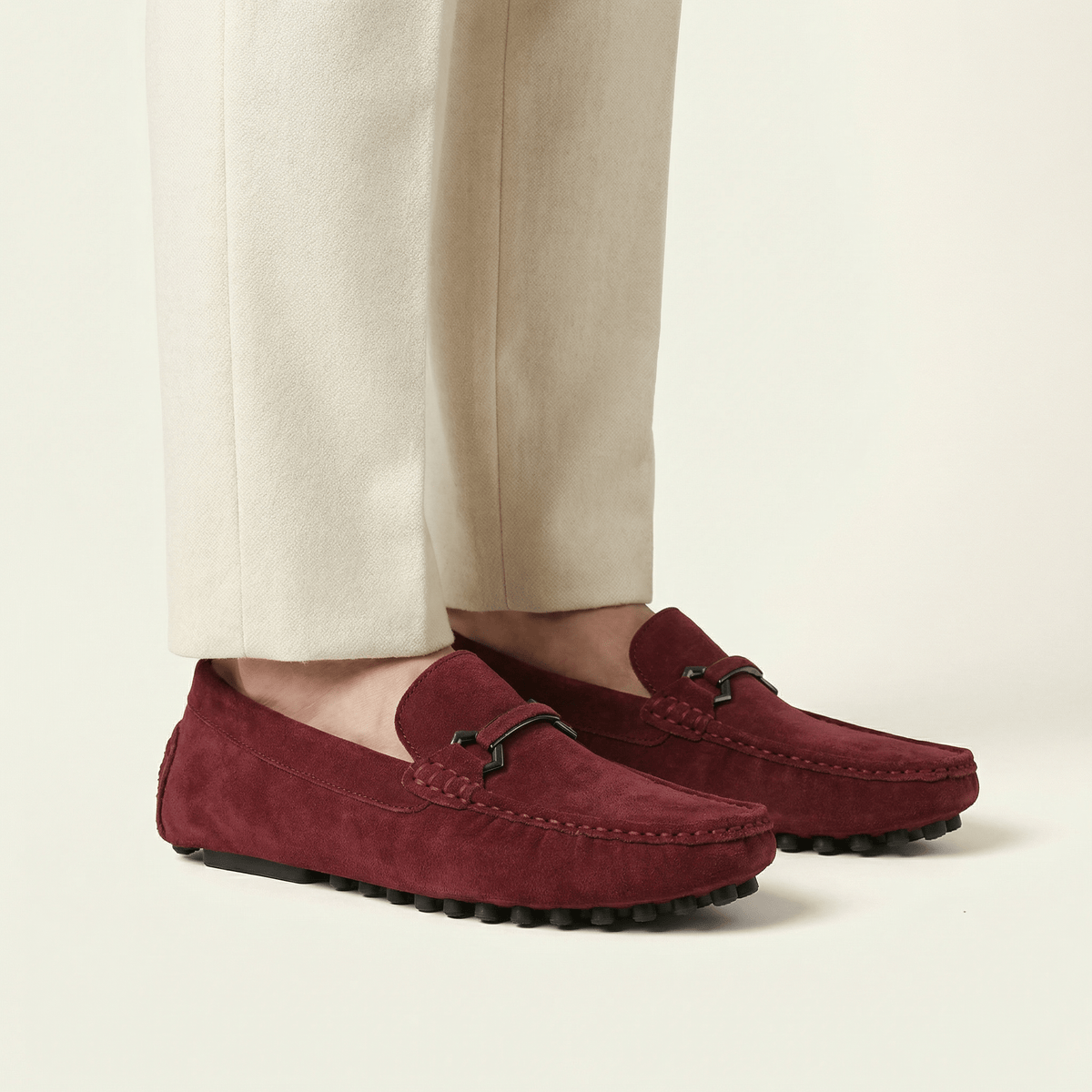 Mocassin à Picots en Daim avec Ornement Métallique - image 6