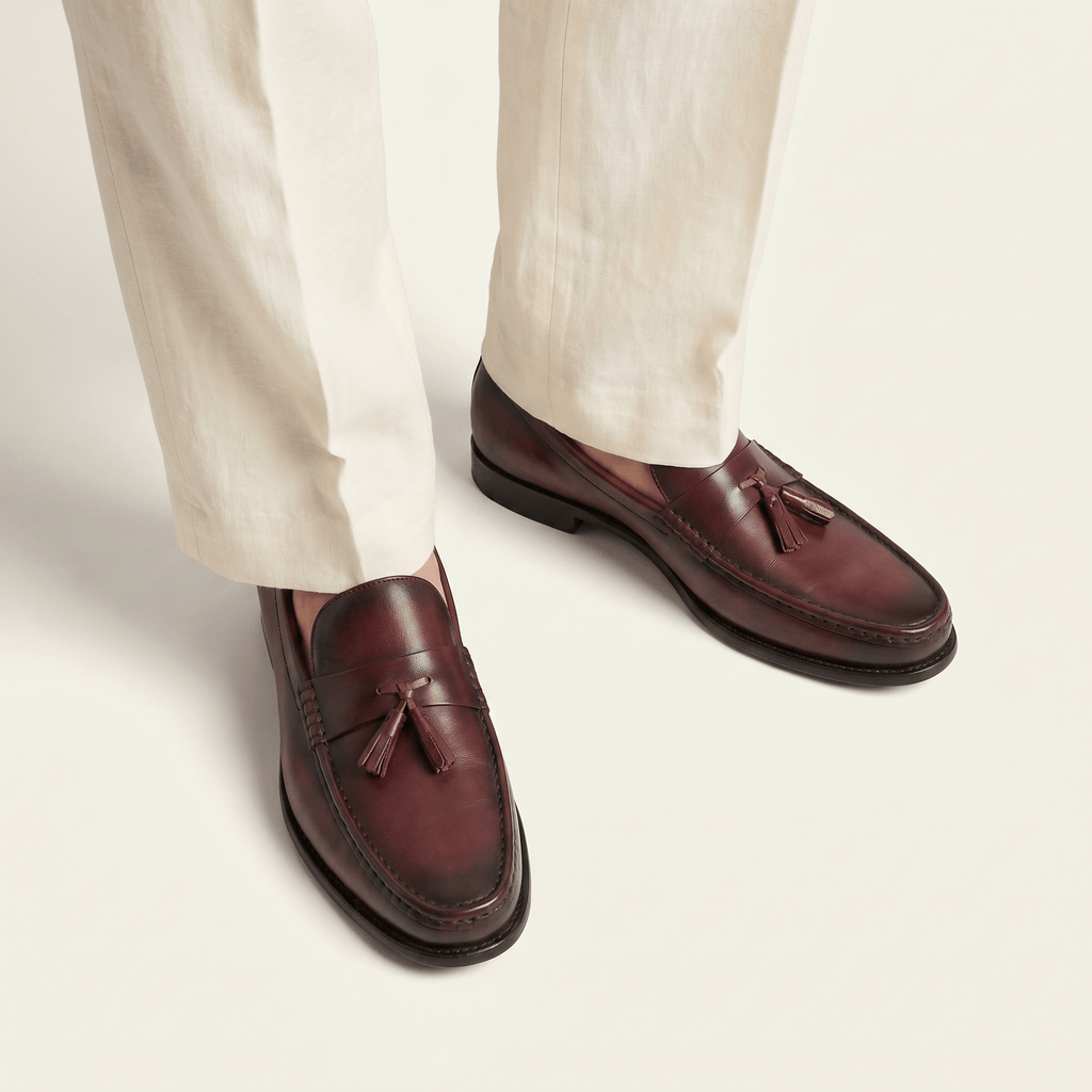 Mocassin Habillé à Glands en Cuir Lisse - image 4