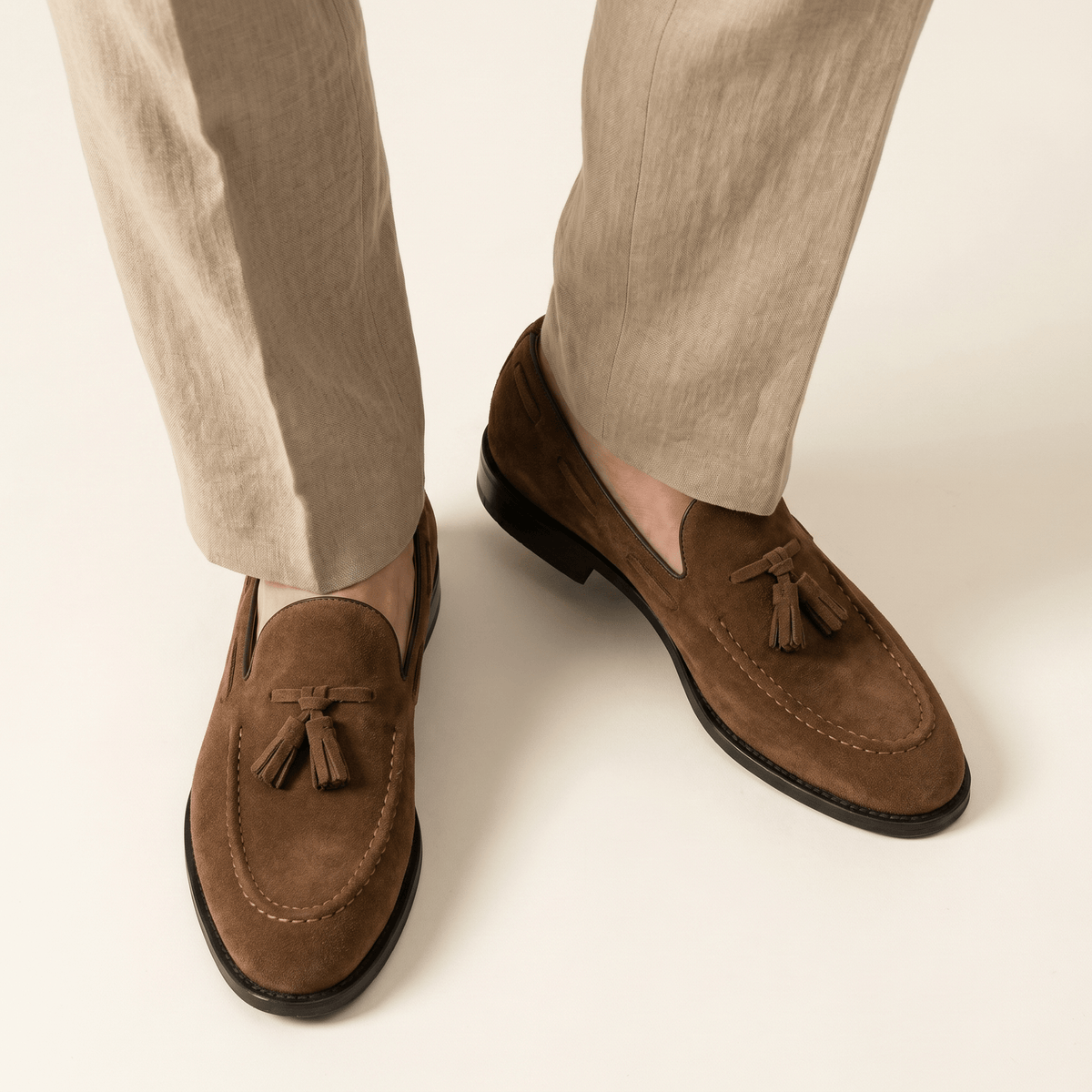 Mocassin Homme à Gland en Cuir Suédé avec Talon - image 4