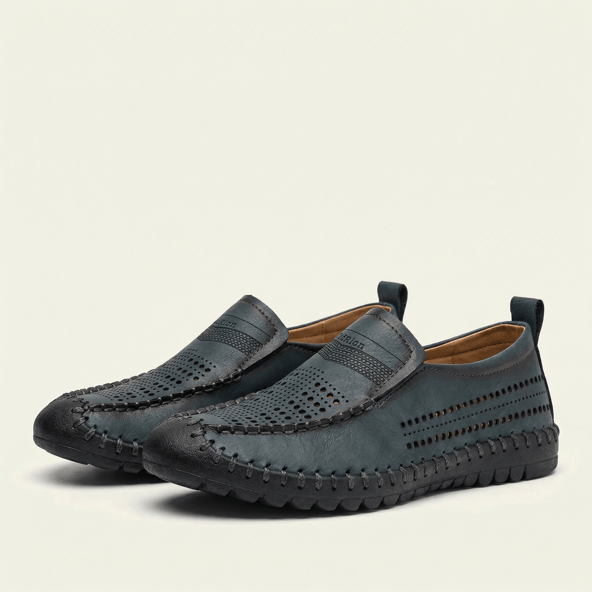 Mocassin Homme de Conduite en Cuir Perforé Souple - image 5