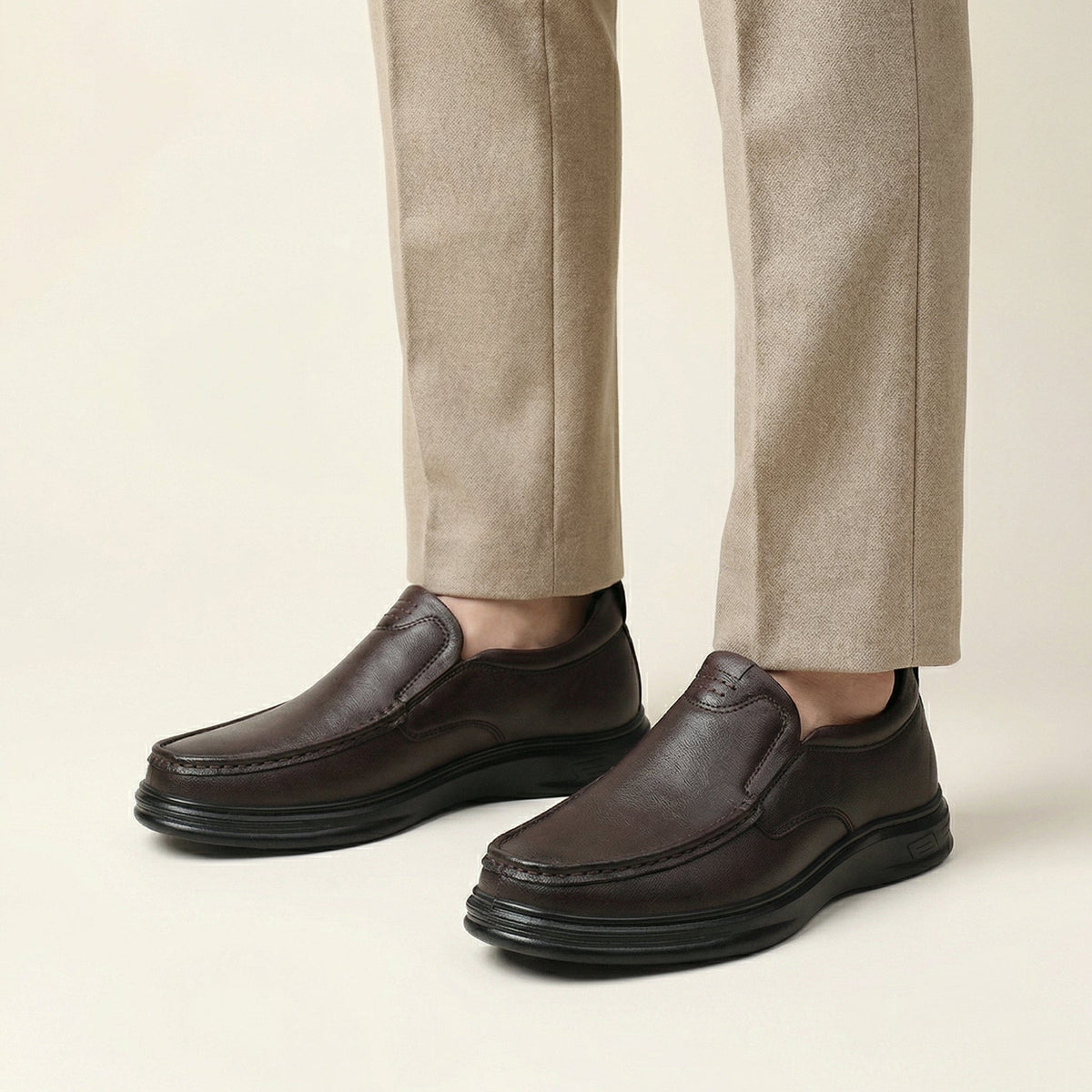 Mocassin Homme Fermé Confort en Cuir - image 3