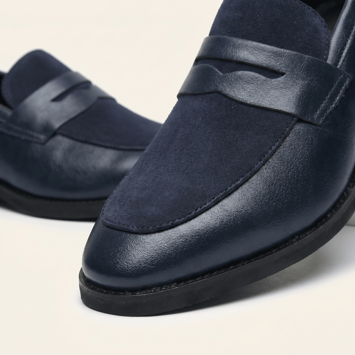 Mocassin Homme Penny Loafer avec Talon en Cuir Velours - image 3