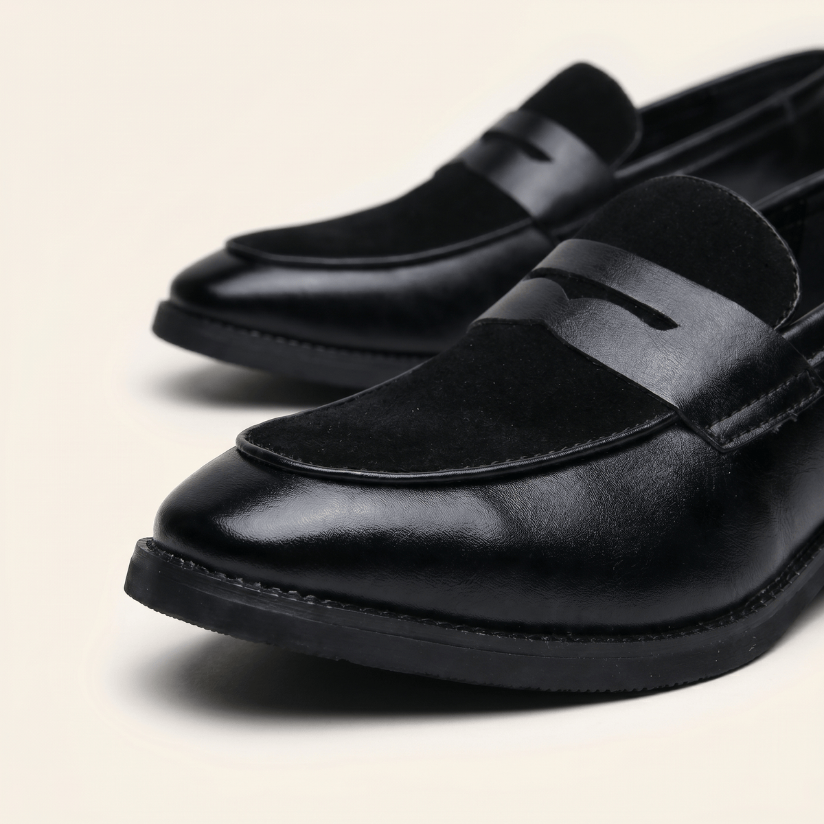 Mocassin Homme Penny Loafer avec Talon en Cuir Velours - image 8