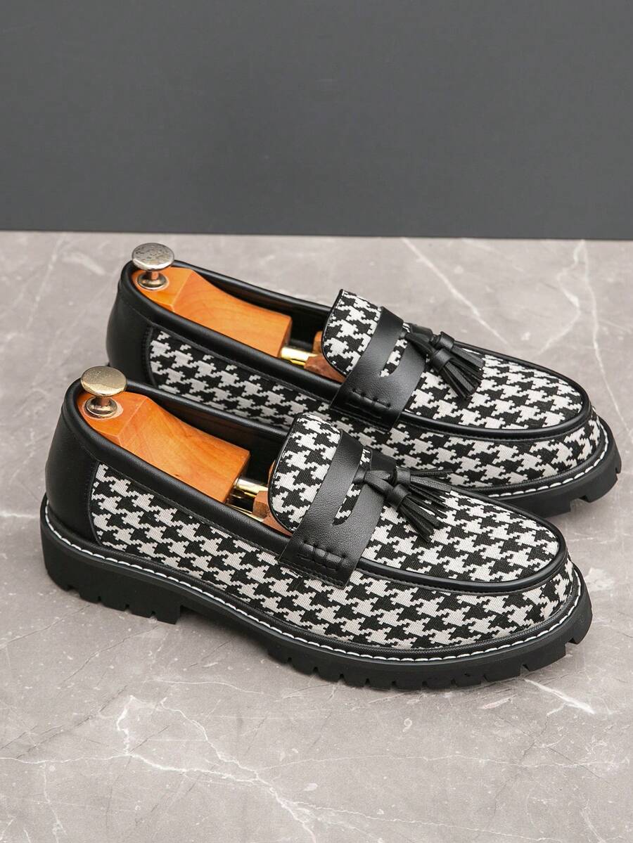 Mocassins homme à bride frangée - Noir et blanc