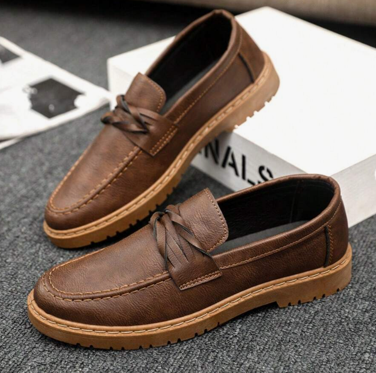 Mocassins homme à nœud - image 3