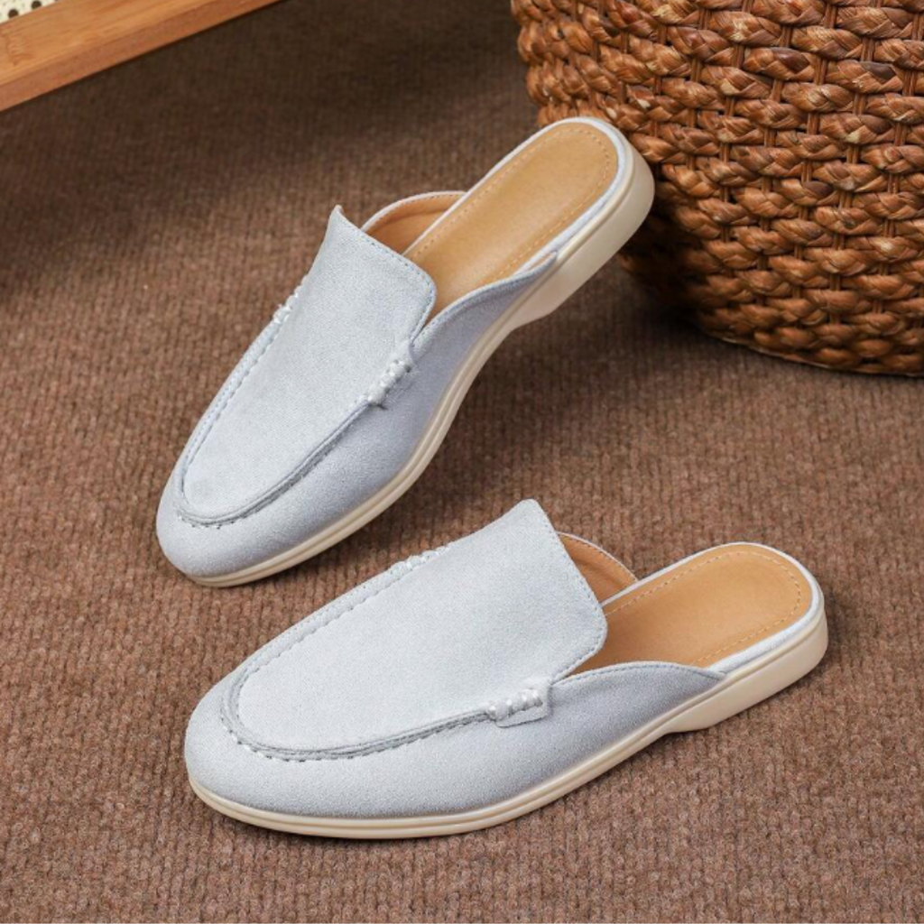 Mules homme à détail métallique - image 11