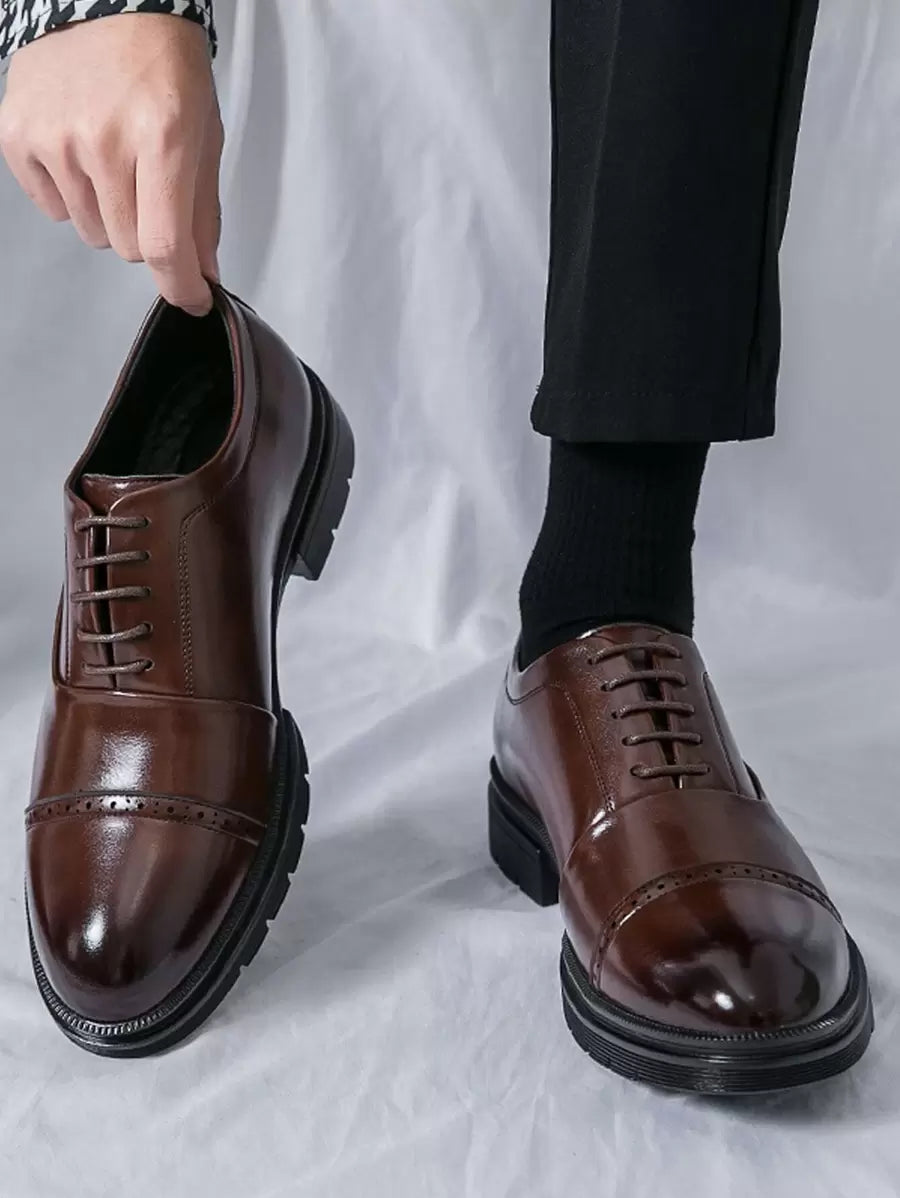 Souliers homme à lacets bout rapporté - image 1