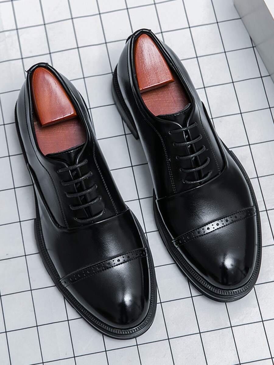 Souliers homme à lacets bout rapporté - Noir