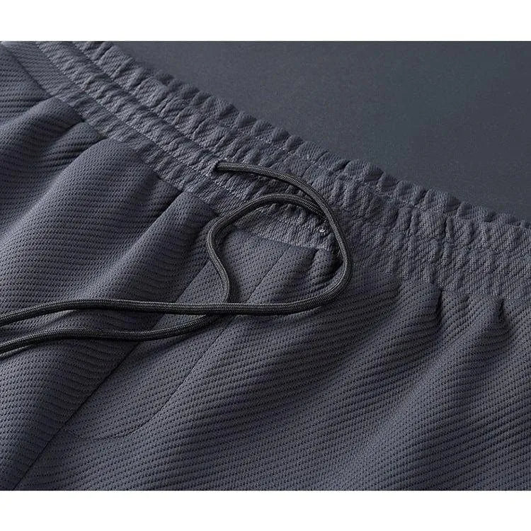 Survêtement Premium pour Homme - Matériaux de haute qualité, coupe confortable - Idéal pour les journées actives et détentes - image 3